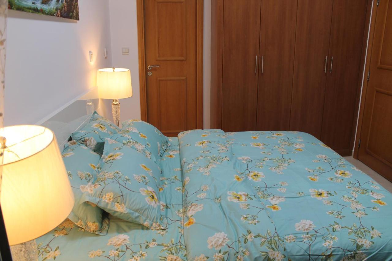 Newly Furnished One Bedroom Apartment Next To Metro & Beach In Marina Residence Дубай Экстерьер фото
